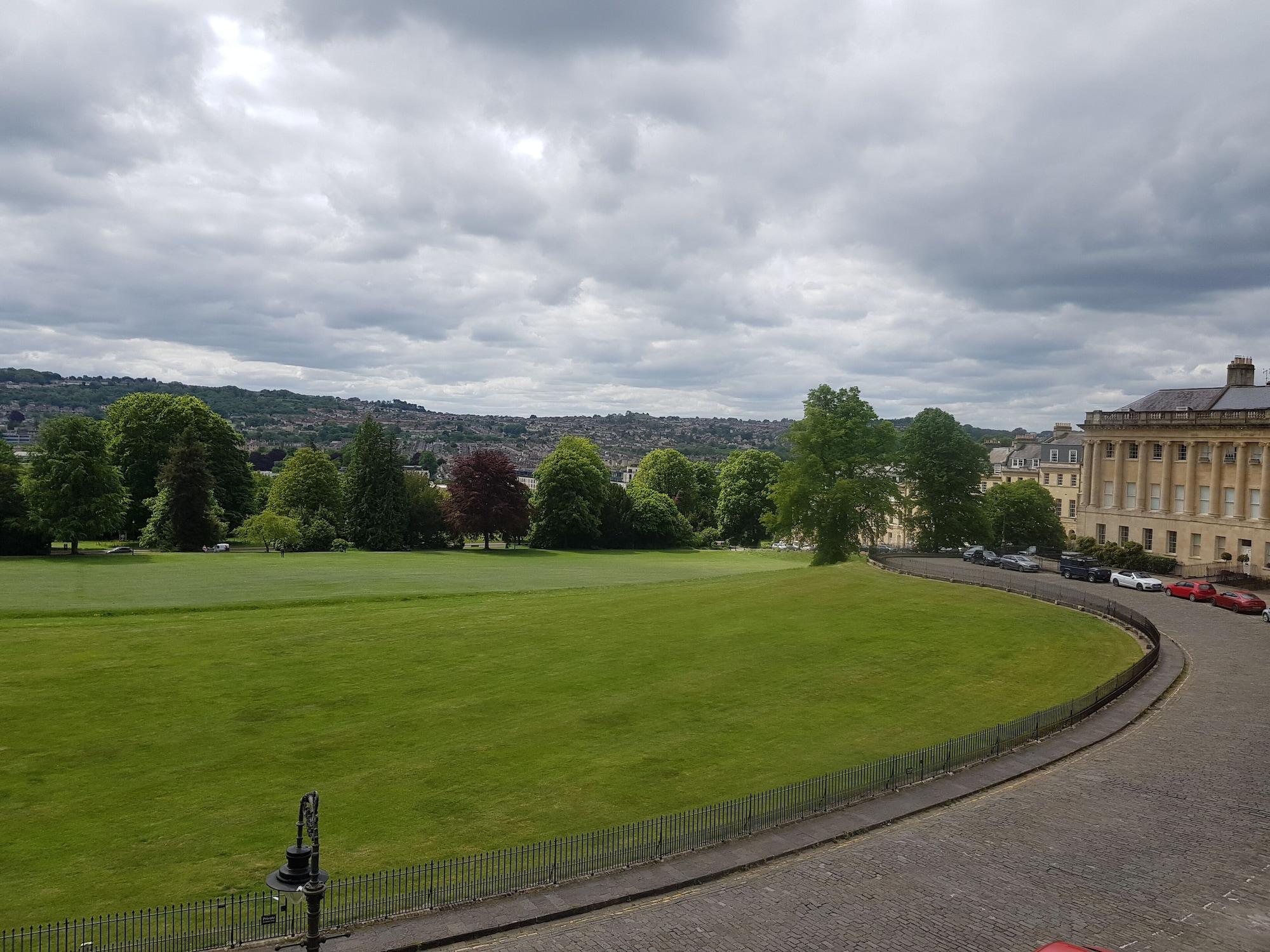The Royal Crescent & 5* Бат