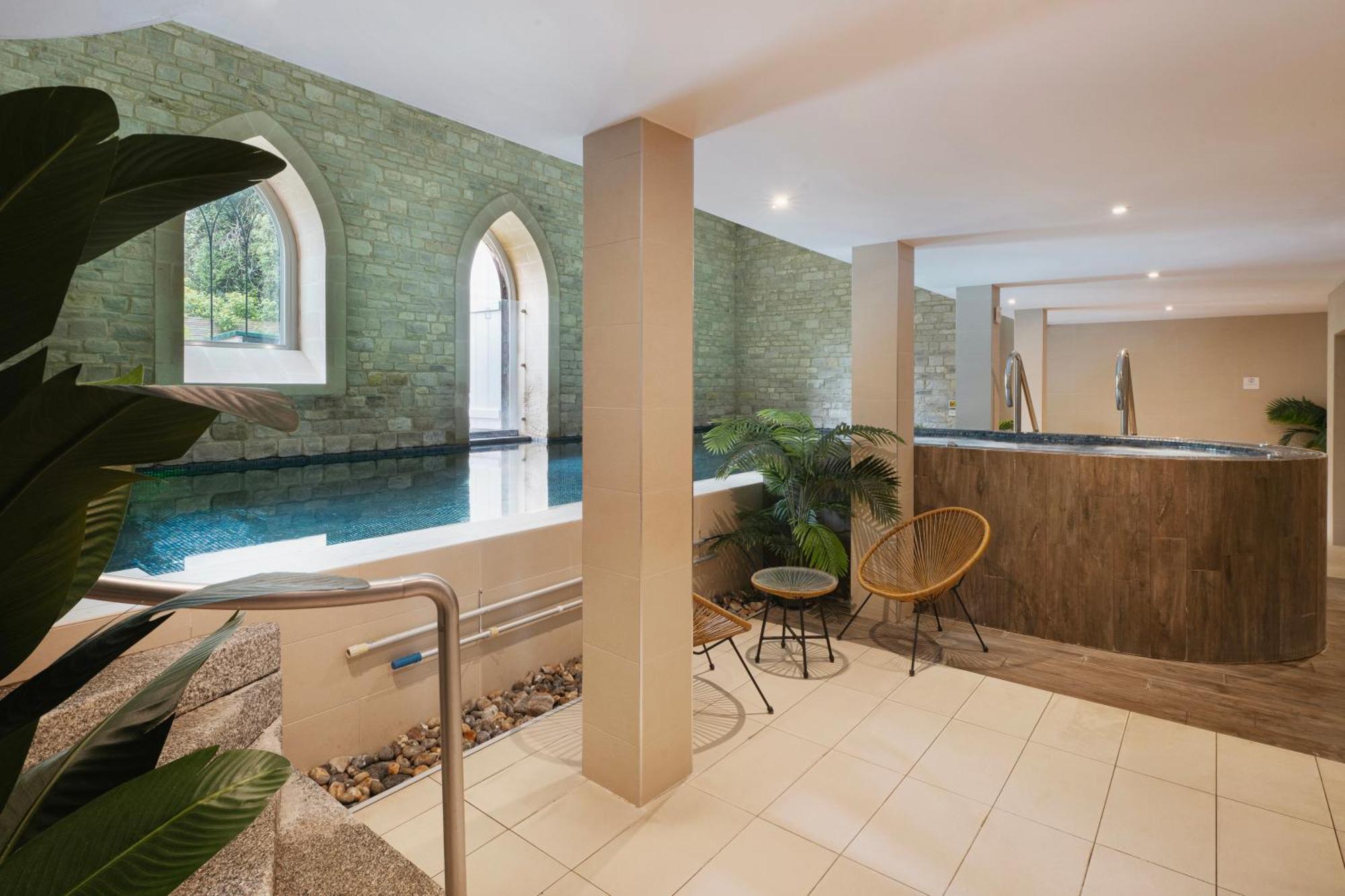 The Royal Crescent & Hotel Bath